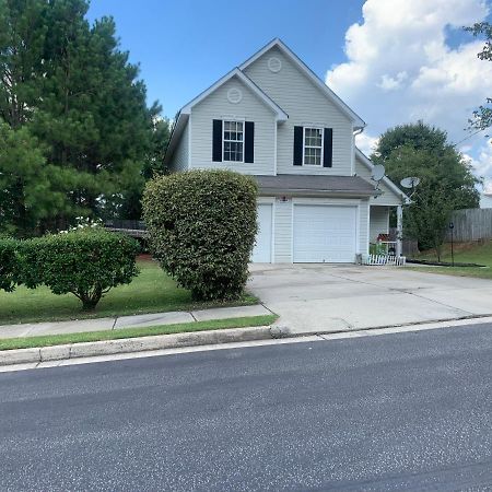 Captivating Home Near Downtown Atl 콘리 외부 사진