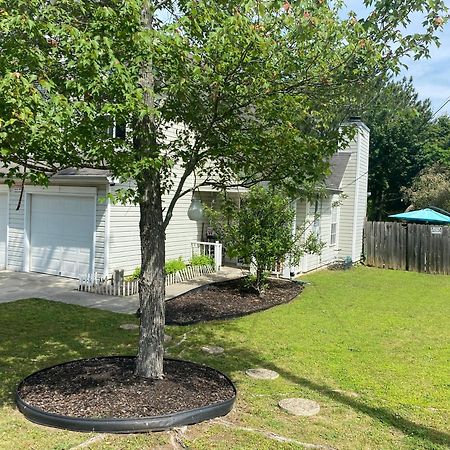 Captivating Home Near Downtown Atl 콘리 외부 사진