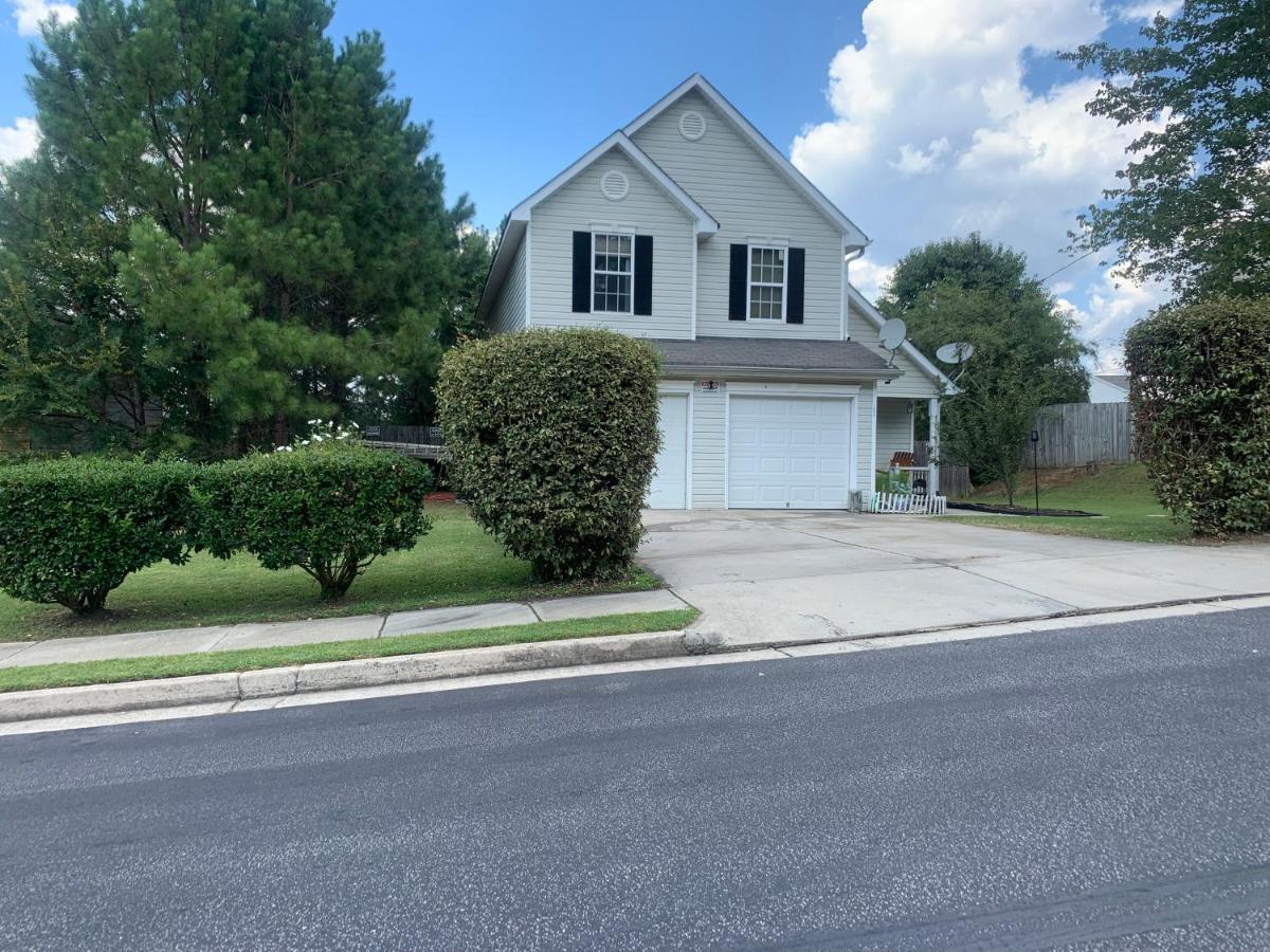 Captivating Home Near Downtown Atl 콘리 외부 사진