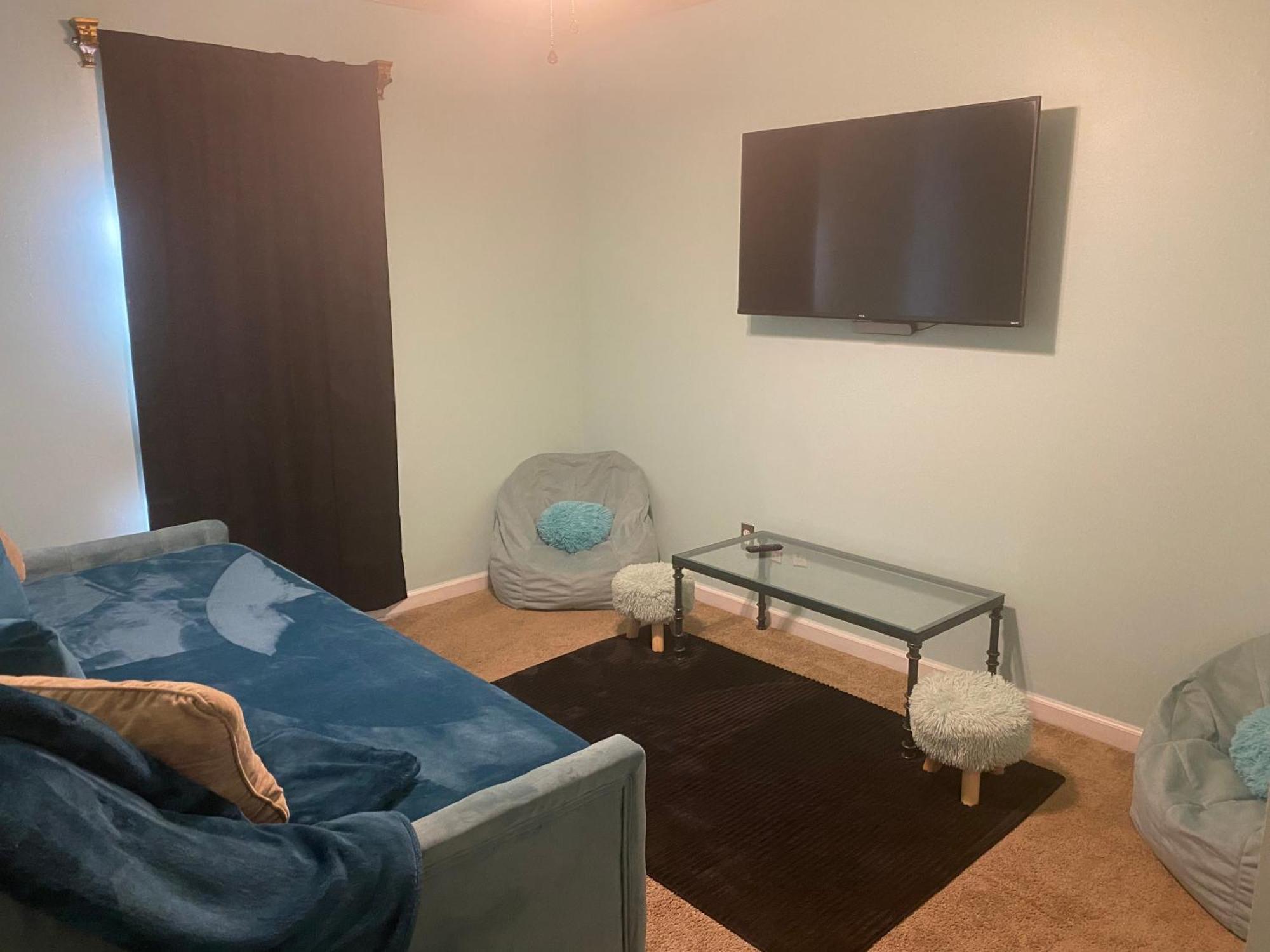 Captivating Home Near Downtown Atl 콘리 외부 사진